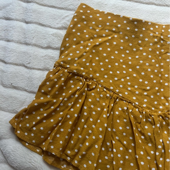 Yellow Zara Skirt - Picture 7 of 7
